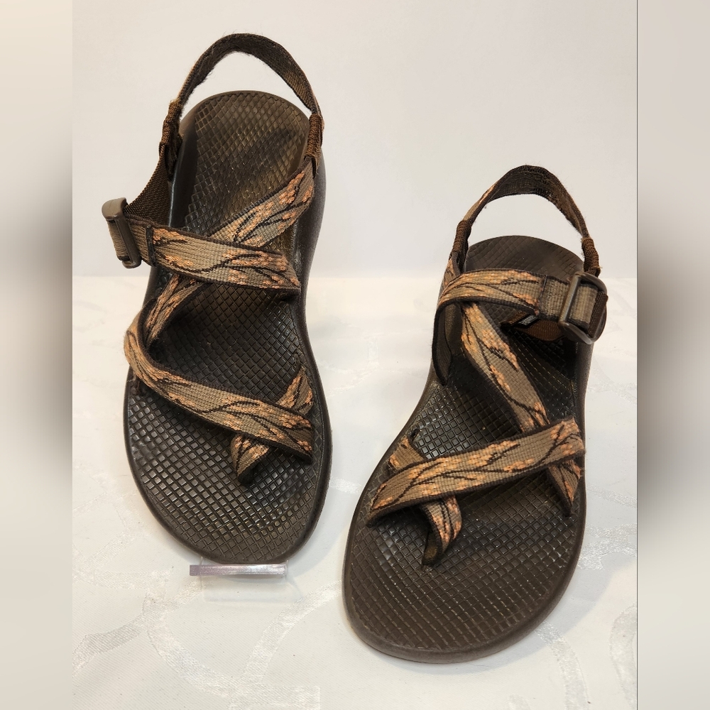 Chaco Vibram Adjustable Strap Classic LUVSEAT Support Sandal Size 8